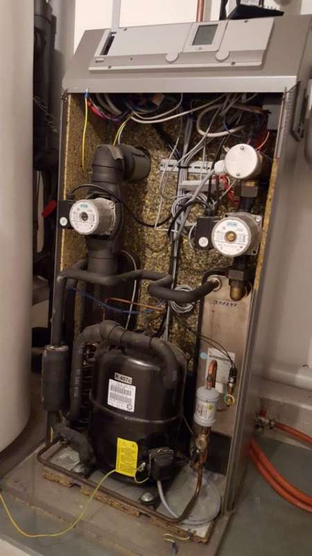 BAU.DE / BAU-Forum: 3. Bild zu Antwort "Anlagen&uuml;bersicht Exotherm: Fu&szlig;bodenheizung & Heizk&ouml;rper ung&uuml;nstig" auf die Frage "Sole-Wasser-W&auml;rmepumpe von Exotherm: Erfahrungen, Probleme & Fachleute finden?" im BAU-Forum "Nutzung alternativer Energieformen"