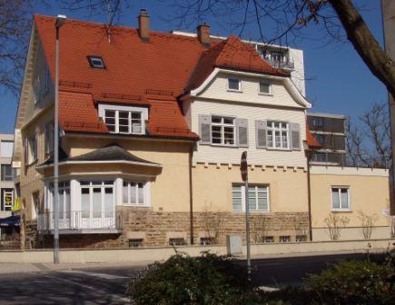 BAU.DE / BAU-Forum: 1. Bild zu Frage "Baustil Anfang 20. Jahrhundert bestimmen: Merkmale, Epoche & regionale Unterschiede?" im BAU-Forum "Architekt / Architektur"