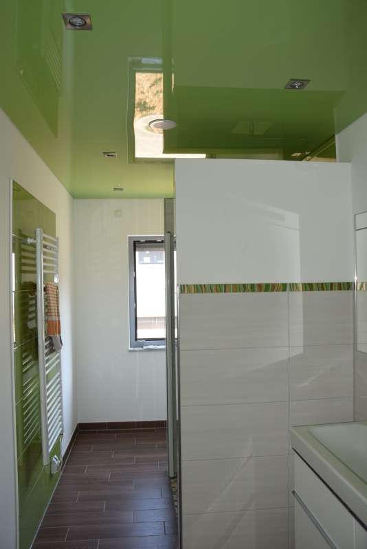 BAU.DE / BAU-Forum: 1. Bild zu Antwort "Spanndecken Schulung: Selbst Spanndecken einbauen & sparen" auf die Frage "Plameco Spanndecke Kosten: Preise pro m&sup2;, Montage & Alternativen im &Uuml;berblick" im BAU-Forum "Ausbauarbeiten"