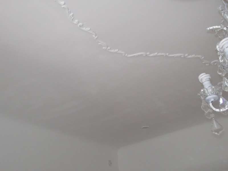 BAU.DE / BAU-Forum: 1. Bild zu Frage "Fleckiger Wandanstrich: Ursachen, Lösungen & Profi-Tipps zur Vermeidung?" im BAU-Forum "Ausbauarbeiten" BAU.DE / BAU-Forum: 1. Bild zu Frage "Fleckiger Wandanstrich: Ursachen, Lösungen & Profi-Tipps zur Vermeidung?" im BAU-Forum "Ausbauarbeiten"