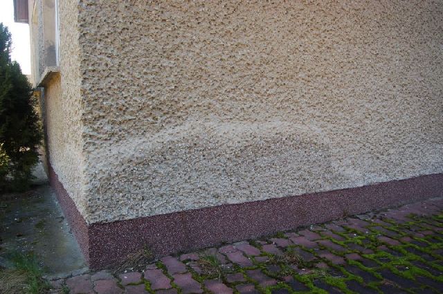 BAU.DE / BAU-Forum: 1. Bild zu Antwort "Und noch eins" auf die Frage "Salzausbl&uuml;hungen Au&szlig;enputz: Ursachen, Risiken & Sanierung vor Fassadend&auml;mmung?" im BAU-Forum "Au&szlig;enw&auml;nde und Fassaden"