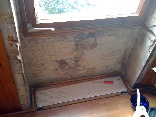 BAU.DE / BAU-Forum: 1. Bild zu Frage "K&uuml;chenspind-Nische ausmauern: Schichtaufbau, D&auml;mmung, Schimmelresistenz & Luftzirkulation?" im BAU-Forum "Au&szlig;enw&auml;nde und Fassaden"