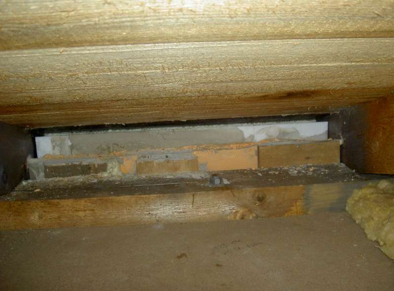 BAU.DE / BAU-Forum: 5. Bild zu Frage "Kondensat nach Fassadendämmung: Ursachen, Folgen & Sanierung der Untersichtschalung?" im BAU-Forum "Außenwände und Fassaden" BAU.DE / BAU-Forum: 5. Bild zu Frage "Kondensat nach Fassadendämmung: Ursachen, Folgen & Sanierung der Untersichtschalung?" im BAU-Forum "Außenwände und Fassaden"