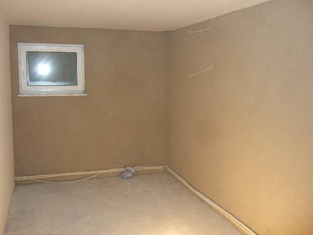 BAU.DE / BAU-Forum: 1. Bild zu Antwort "D&auml;mmwirkung: Styropor vs. Holz &ndash; Ein Experiment" auf die Frage "Forum Moderation: Umgang mit Anfeindungen & D&auml;mmung &ndash; Tipps f&uuml;r Sachforen?" im BAU-Forum "Au&szlig;enw&auml;nde und Fassaden"