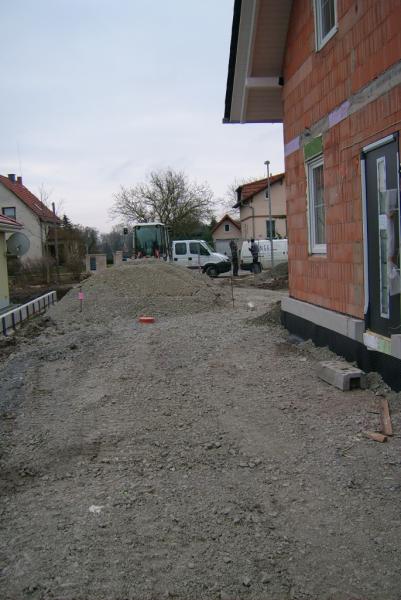 BAU.DE / BAU-Forum: 5. Bild zu Antwort "Wandaufbau: Bilder von Dickbeschichtung, Styrodur & Noppenbahn" auf die Frage "Noppenbahn an Dickbeschichtung Bodenplatte: Funktion, Schäden & nachträglicher Aufwand?" im BAU-Forum "Außenwände und Fassaden" BAU.DE / BAU-Forum: 5. Bild zu Antwort "Wandaufbau: Bilder von Dickbeschichtung, Styrodur & Noppenbahn" auf die Frage "Noppenbahn an Dickbeschichtung Bodenplatte: Funktion, Schäden & nachträglicher Aufwand?" im BAU-Forum "Außenwände und Fassaden"