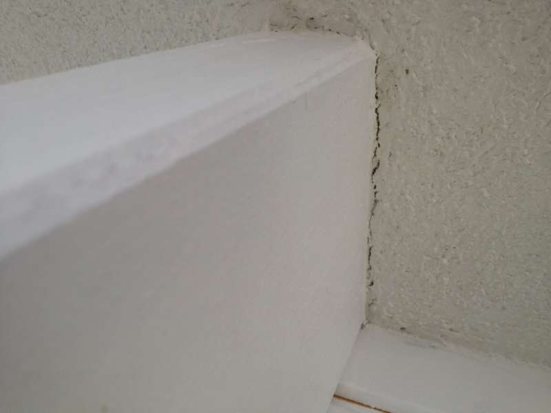 BAU.DE / BAU-Forum: 4. Bild zu Frage "Holzuntersicht Au&szlig;enputz: Korrekte Ausf&uuml;hrung, Vermeidung von Rissen & Alternativen zur Acrylfuge?" im BAU-Forum "Au&szlig;enw&auml;nde und Fassaden"