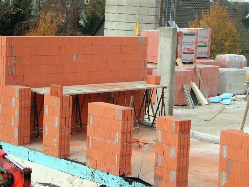 BAU.DE / BAU-Forum: 1. Bild zu Frage "Stumpfstoßtechnik Außenwand: 36,5er Planziegel ohne Dämmung – Vor- & Nachteile?" im BAU-Forum "Außenwände und Fassaden" BAU.DE / BAU-Forum: 1. Bild zu Frage "Stumpfstoßtechnik Außenwand: 36,5er Planziegel ohne Dämmung – Vor- & Nachteile?" im BAU-Forum "Außenwände und Fassaden"