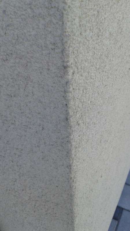 BAU.DE / BAU-Forum: 2. Bild zu Antwort "Aber wieso kann mein Nachbar der..." auf die Frage "Fassadenreinigung nach Baumit-Isolierung: Silikonharzfarbe reinigen? Tipps & Tricks" im BAU-Forum "Außenwände und Fassaden" BAU.DE / BAU-Forum: 2. Bild zu Antwort "Aber wieso kann mein Nachbar der..." auf die Frage "Fassadenreinigung nach Baumit-Isolierung: Silikonharzfarbe reinigen? Tipps & Tricks" im BAU-Forum "Außenwände und Fassaden"