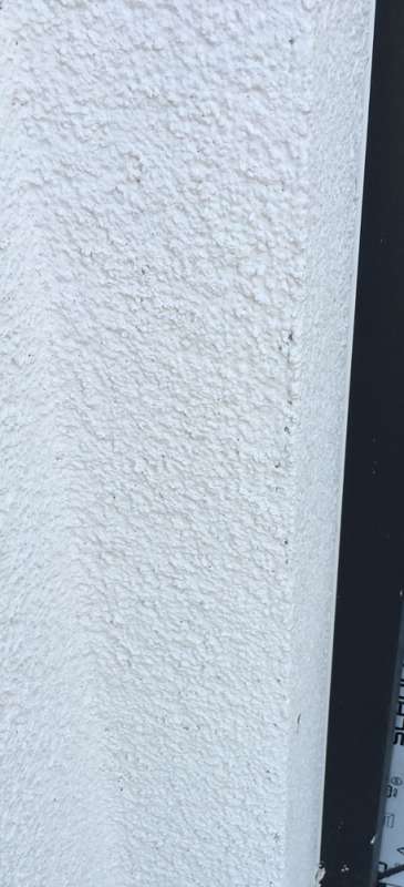 BAU.DE / BAU-Forum: 4. Bild zu Frage "Au&szlig;enputz &nbsp;-&nbsp; schlecht verrieben/Ecken schlecht" im BAU-Forum "Au&szlig;enw&auml;nde und Fassaden"