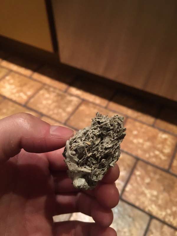 BAU.DE / BAU-Forum: 4. Bild zu Antwort "Vielen Dank f&uuml;r die R&uuml;ckmeldung! Anbei..." auf die Frage "Was ist das? Ursachenforschung & erste Schritte zur Probleml&ouml;sung" im BAU-Forum "Au&szlig;enw&auml;nde und Fassaden"