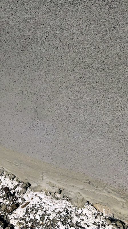 BAU.DE / BAU-Forum: 2. Bild zu Frage "Ist an diesem Sockelputz noch Bitumenanstrich n&ouml;tig?" im BAU-Forum "Au&szlig;enw&auml;nde und Fassaden"