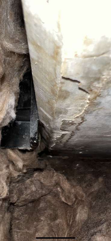 BAU.DE / BAU-Forum: 2. Bild zu Antwort "Wasserschaden Fassade" auf die Frage "Wasserschaden Fassade: Ursachen, Trocknung, Reparatur & Kosten für Eigentümer?" im BAU-Forum "Außenwände und Fassaden" BAU.DE / BAU-Forum: 2. Bild zu Antwort "Wasserschaden Fassade" auf die Frage "Wasserschaden Fassade: Ursachen, Trocknung, Reparatur & Kosten für Eigentümer?" im BAU-Forum "Außenwände und Fassaden"