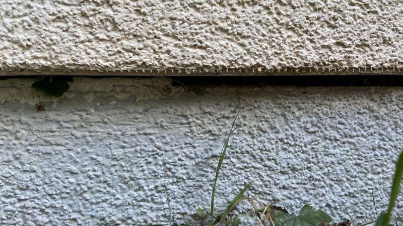 BAU.DE / BAU-Forum: 1. Bild zu Frage "Verschiebung der Au&szlig;enwanddichtung am Keller eines Fertighauses: Abdichtung erforderlich? Expertenrat gesucht" im BAU-Forum "Au&szlig;enw&auml;nde und Fassaden"