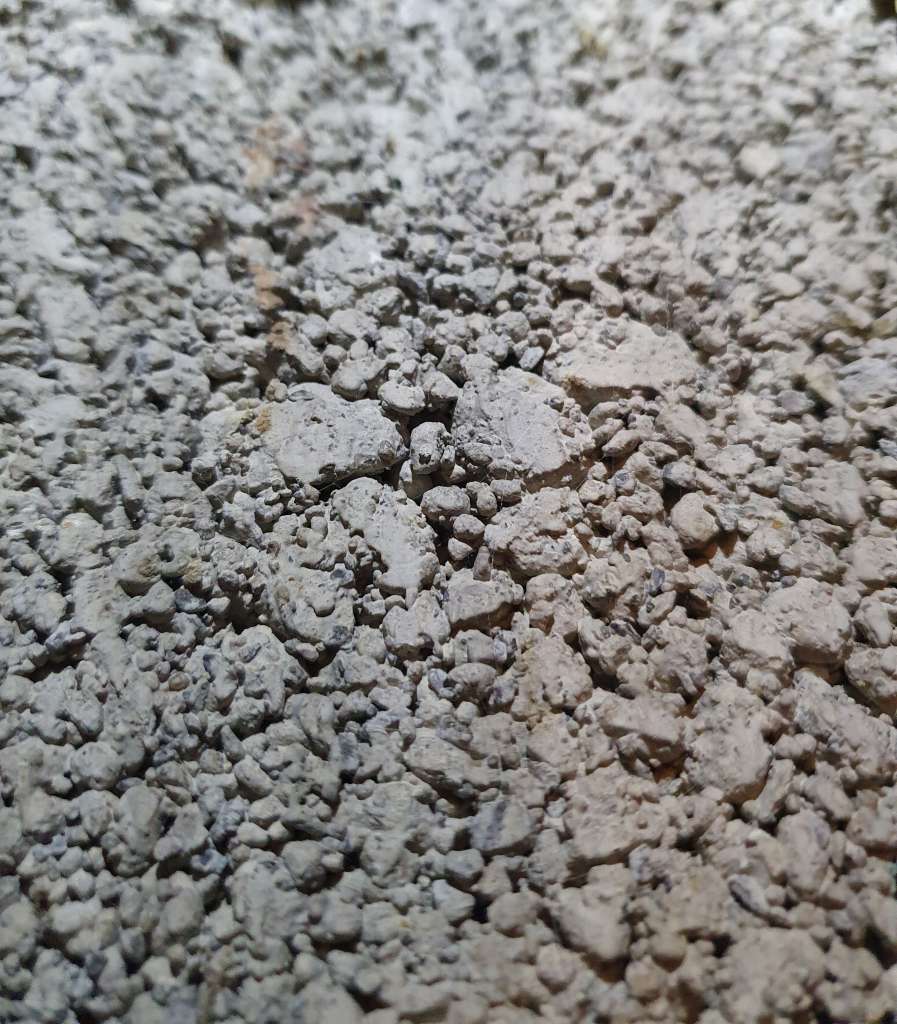 BAU.DE / BAU-Forum: 2. Bild zu Frage "Hilfe Identifizierung Mauerwerk" im BAU-Forum "Au&szlig;enw&auml;nde und Fassaden"