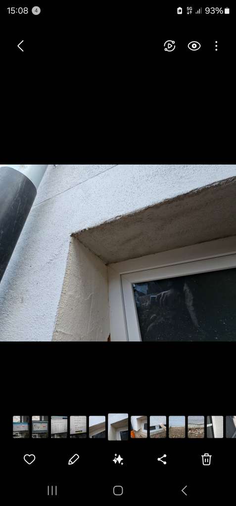 BAU.DE / BAU-Forum: 3. Bild zu Antwort "Anbei noch Fotos" auf die Frage "WDVS Ausf&uuml;hrung pr&uuml;fen: Lichtschacht-Anschluss, Perimeterd&auml;mmung & Risiken?" im BAU-Forum "Au&szlig;enw&auml;nde und Fassaden"