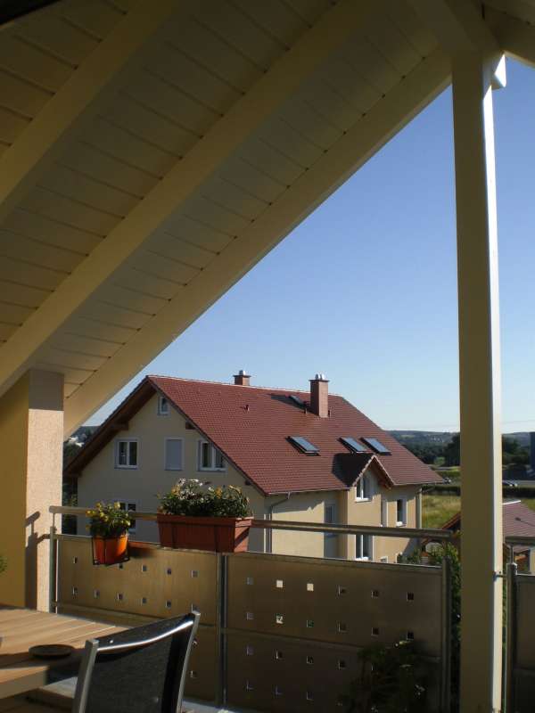 BAU.DE / BAU-Forum: 1. Bild zu Frage "Sonnensegel f&uuml;r Giebeldach-Loggia: Dreiecksform optimal nutzen &ndash; Kosten & Montage?" im BAU-Forum "Balkon und Terrasse"