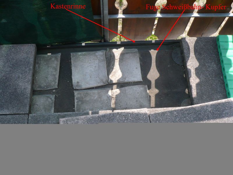 BAU.DE / BAU-Forum: 1. Bild zu Frage "Kleben Schwei&szlig;bahn- Kupfer" im BAU-Forum "Balkon und Terrasse"