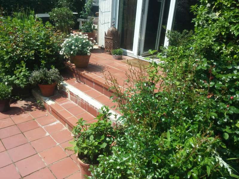 BAU.DE / BAU-Forum: 1. Bild zu Frage "Terrassensanierung" im BAU-Forum "Balkon und Terrasse"