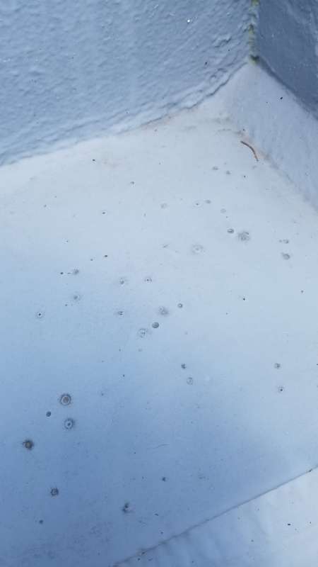 BAU.DE / BAU-Forum: 1. Bild zu Frage "Terassensanierung mit Fl&uuml;ssigkunststoff" im BAU-Forum "Balkon und Terrasse"