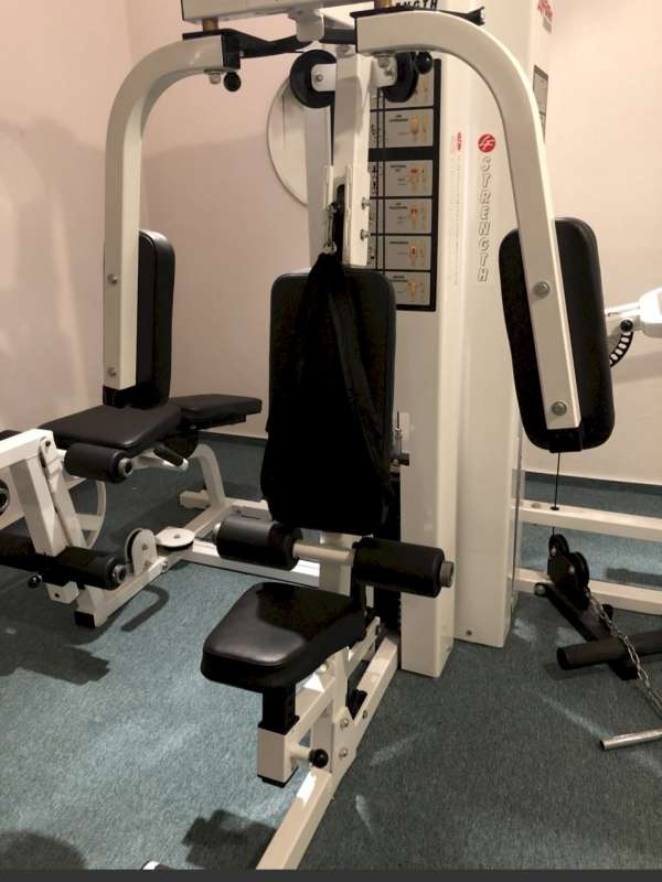 BAU.DE / BAU-Forum: 2. Bild zu Frage "Kraftstation auf Betonboden: Maximale Belastung pro qm? Gewicht pr&uuml;fen!" im BAU-Forum "Bauphysik"