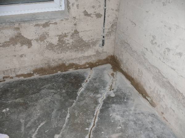 BAU.DE / BAU-Forum: 1. Bild zu Frage "Verwendung von Trasskalkmörtel" im BAU-Forum "Baustoffe" BAU.DE / BAU-Forum: 1. Bild zu Frage "Verwendung von Trasskalkmörtel" im BAU-Forum "Baustoffe"