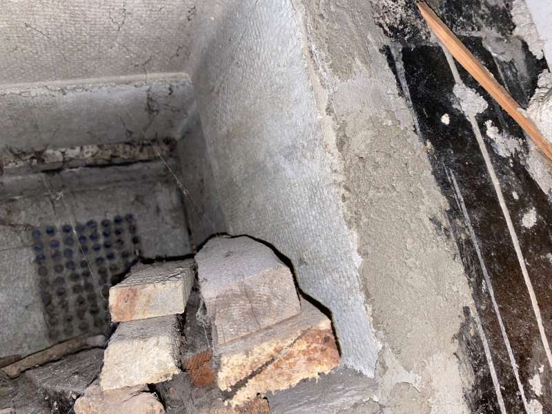 BAU.DE / BAU-Forum: 2. Bild zu Frage "L&uuml;ftungs&ouml;ffnung im Kriechkeller" im BAU-Forum "Baustoffe"