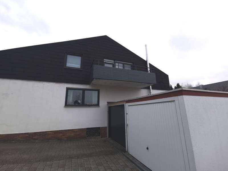 BAU.DE / BAU-Forum: 1. Bild zu Frage "Vert&auml;felung Fassade" im BAU-Forum "Baustoffe"