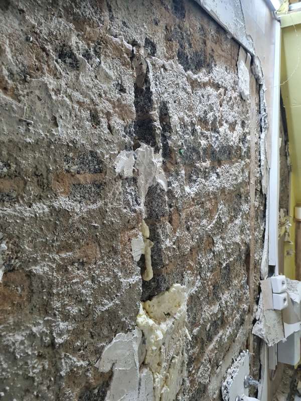 BAU.DE / BAU-Forum: 2. Bild zu Frage "Holzst&auml;nderhaus Wandaufbau 1930: Sanierung mit Kalkputz, Feuchtigkeit & ideale Materialien?" im BAU-Forum "&Ouml;kologisches und biologisches Bauen"