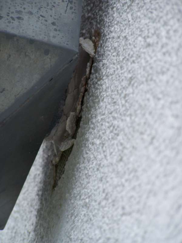 BAU.DE / BAU-Forum: 2. Bild zu Antwort "und hier die Bilder ..." auf die Frage "Dachterrasse: Wasserfangkasten & Attika abdichten &ndash; Anleitung, Material & Kosten?" im BAU-Forum "Dach"