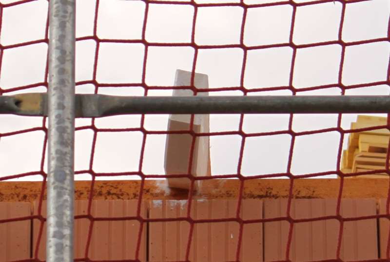 BAU.DE / BAU-Forum: 1. Bild zu Frage "Dachsparren pr&uuml;fen: Abst&auml;nde, Holzqualit&auml;t & zus&auml;tzliche Verst&auml;rkung beim Walmdach?" im BAU-Forum "Dach"