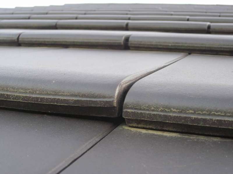 BAU.DE / BAU-Forum: 3. Bild zu Antwort "Braas Turmalin: Flügeligkeit der Dachziegel – Ursache für Mängel?" auf die Frage "BMI Braas Turmalin Dachziegel: Probleme mit Flügeligkeit, Fugenmaß & Mängel bei der Abnahme?" im BAU-Forum "Dach" BAU.DE / BAU-Forum: 3. Bild zu Antwort "Braas Turmalin: Flügeligkeit der Dachziegel – Ursache für Mängel?" auf die Frage "BMI Braas Turmalin Dachziegel: Probleme mit Flügeligkeit, Fugenmaß & Mängel bei der Abnahme?" im BAU-Forum "Dach"