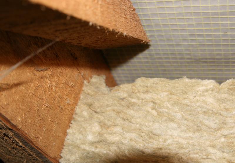 BAU.DE / BAU-Forum: 2. Bild zu Antwort "ist das normal?" auf die Frage "Dachd&auml;mmung: Welche Materialien sind geeignet? Kosten, Dicke & F&ouml;rderung?" im BAU-Forum "Dach"