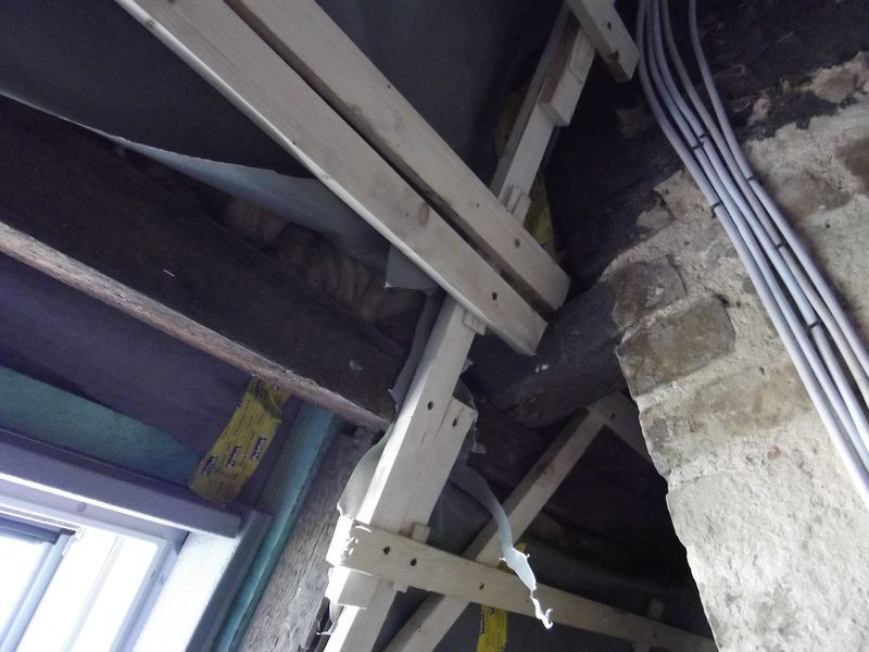 BAU.DE / BAU-Forum: 1. Bild zu Antwort "Ich bekomme Angst" auf die Frage "DPF Regeneration Fehler: Ursachen, Symptome & L&ouml;sungen f&uuml;r fehlenden Wechsel?" im BAU-Forum "Dach"