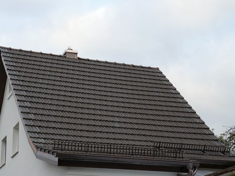 BAU.DE / BAU-Forum: 1. Bild zu Frage "Neue Dacheindeckung: Ziegelverf&auml;rbungen &ndash; Ursachen, Risiken & Gew&auml;hrleistung in Bayern?" im BAU-Forum "Dach"