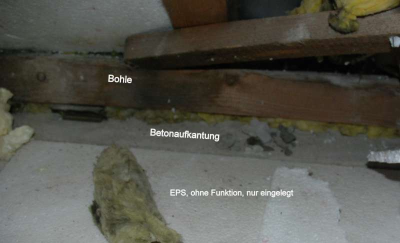 BAU.DE / BAU-Forum: 2. Bild zu Antwort "Ne, kann ich nicht" auf die Frage "Dampfbremse Traufseite anschlie&szlig;en: Anleitung, Materialien & korrekte Ausf&uuml;hrung?" im BAU-Forum "Dach"