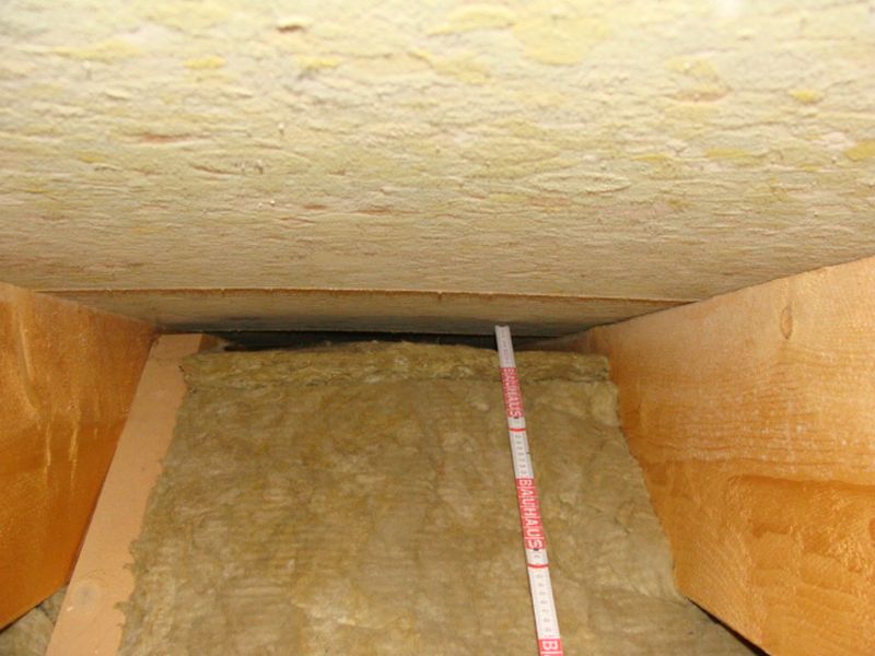 BAU.DE / BAU-Forum: 3. Bild zu Antwort "DWD-Platten: Spaltma&szlig;-Bilder &ndash; 30-40 mm Hinterl&uuml;ftung" auf die Frage "Schimmel auf DWD-Platten im Dachspitz: Ursachen, Gefahren & Sanierung?" im BAU-Forum "Dach"