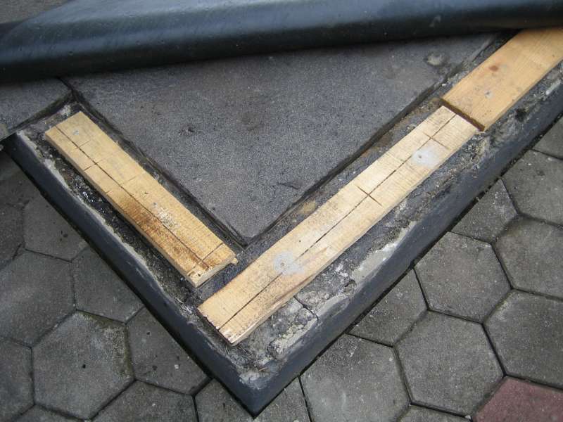 BAU.DE / BAU-Forum: 1. Bild zu Frage "Dachabdichtung Terrasse: Umkehrdach Aufbau, Ausführung & typische Fehlerquellen?" im BAU-Forum "Dach" BAU.DE / BAU-Forum: 1. Bild zu Frage "Dachabdichtung Terrasse: Umkehrdach Aufbau, Ausführung & typische Fehlerquellen?" im BAU-Forum "Dach"