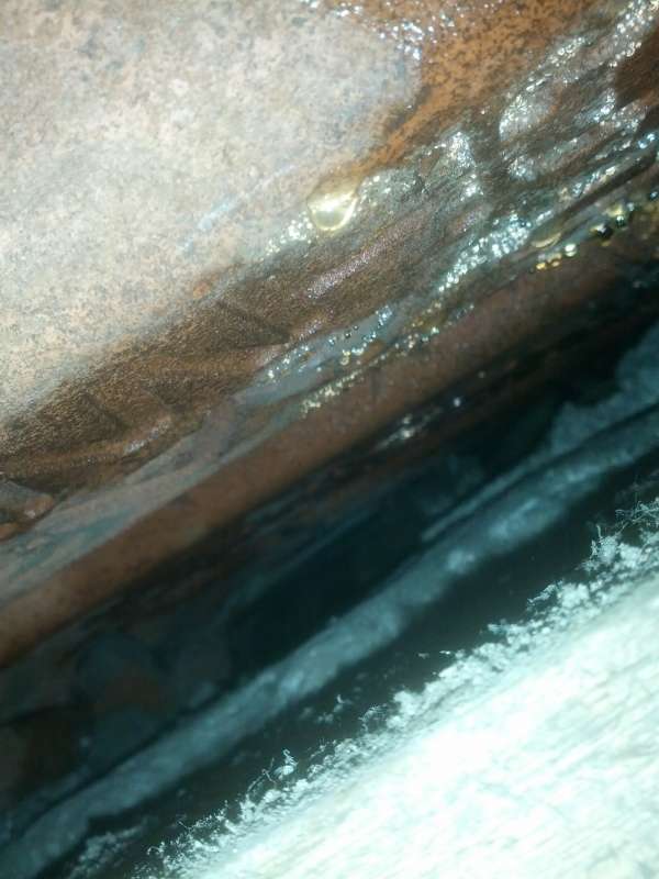 BAU.DE / BAU-Forum: 2. Bild zu Antwort "Haustrennwand-Schaden: Kondensatbildung durch Nachbarhaus" auf die Frage "Haustrennwand abdichten: Ursachen f&uuml;r Feuchtigkeit, D&auml;mmung & Tipps zur Sanierung?" im BAU-Forum "Dach"