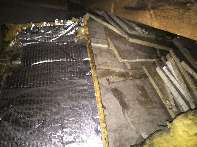 BAU.DE / BAU-Forum: 3. Bild zu Frage "Dachausbau Modernisierung: Probleme mit D&auml;mmung, Feuchtigkeit & Kosten in Kaiserslautern?" im BAU-Forum "Dach"