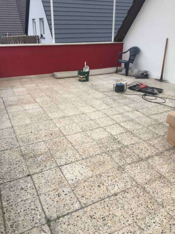 BAU.DE / BAU-Forum: 1. Bild zu Antwort "Terrassend&auml;mmung: Betondecke &ndash; Aufbauh&ouml;he und D&auml;mmstoffauswahl" auf die Frage "Terrassend&auml;mmung: Welche D&auml;mmstoffe sind geeignet? Kosten & Dicke im Vergleich" im BAU-Forum "Dach"