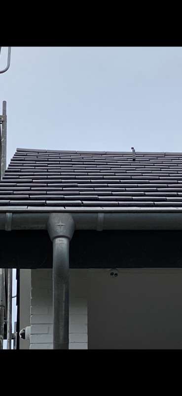 BAU.DE / BAU-Forum: 2. Bild zu Frage "BMI Braas Turmalin Dachziegel: Mangelfreie Verlegung pr&uuml;fen &ndash; Anleitung & Tipps?" im BAU-Forum "Dach"