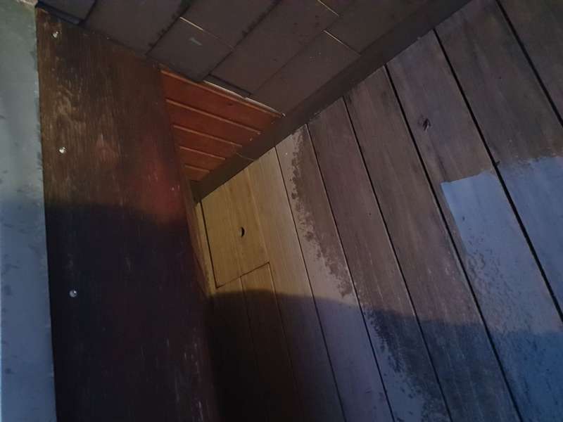 BAU.DE / BAU-Forum: 1. Bild zu Antwort "wieviel Abstand der WPC-Dielen zur Wand" auf die Frage "Dachbalkon WPC-Dielen: Welcher Wandabstand ist nötig? Unkrautvlies sinnvoll?" im BAU-Forum "Dach" BAU.DE / BAU-Forum: 1. Bild zu Antwort "wieviel Abstand der WPC-Dielen zur Wand" auf die Frage "Dachbalkon WPC-Dielen: Welcher Wandabstand ist nötig? Unkrautvlies sinnvoll?" im BAU-Forum "Dach"