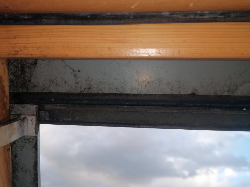 BAU.DE / BAU-Forum: 4. Bild zu Frage "Dachfenster undicht" im BAU-Forum "Dach"