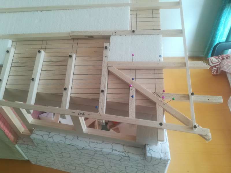 BAU.DE / BAU-Forum: 3. Bild zu Frage "Fragen zu Dach-Ecken Konstruktion" im BAU-Forum "Dach"