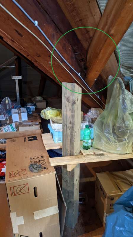 BAU.DE / BAU-Forum: 3. Bild zu Frage "tragender Dachbalken morsche/por&ouml;se Stelle" im BAU-Forum "Dach"