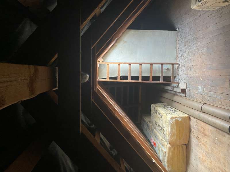 BAU.DE / BAU-Forum: 1. Bild zu Antwort "Foto vorher nachher" auf die Frage "Dachboden Ausbau: Stehh&ouml;he durch D&auml;mmung reduziert &ndash; Was tun?" im BAU-Forum "Dach"