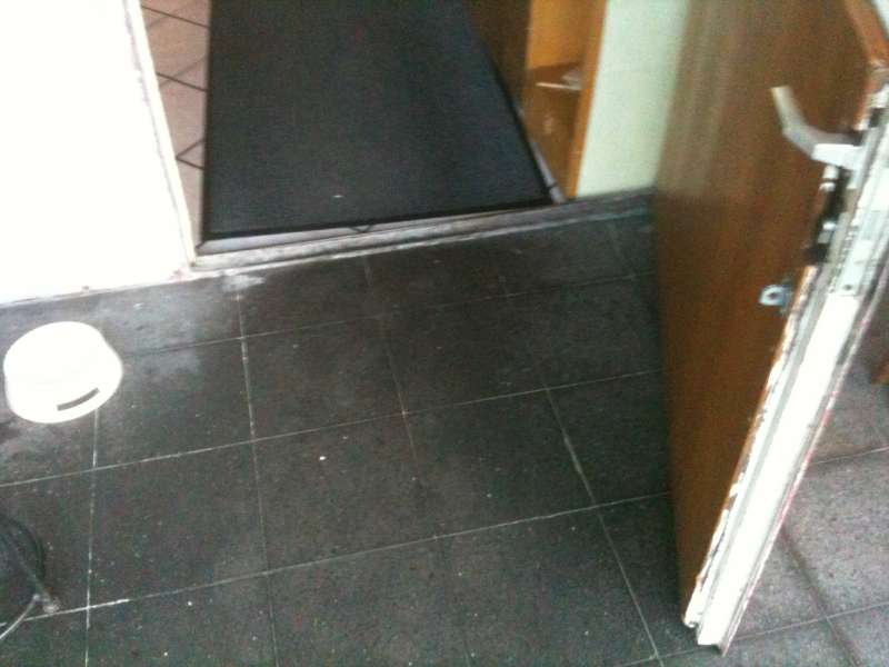 BAU.DE / BAU-Forum: 1. Bild zu Antwort "Guten Morgen, ich habe jetzt mal ein..." auf die Frage "Terrassensanierung: Abdichtung, Aufbauh&ouml;he & Kosten im Garagenbereich? Tipps & Erfahrungen" im BAU-Forum "Estrich und Bodenbel&auml;ge"