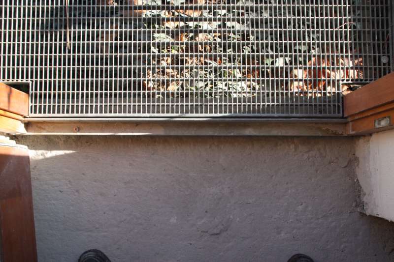 BAU.DE / BAU-Forum: 3. Bild zu Frage "Anschluss Estrich an Haust&uuml;r" im BAU-Forum "Estrich und Bodenbel&auml;ge"