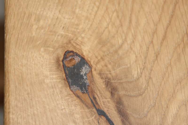 BAU.DE / BAU-Forum: 1. Bild zu Frage "Parkett mit mangelhafter Verkittung der Astl&ouml;cher (?)" im BAU-Forum "Estrich und Bodenbel&auml;ge"