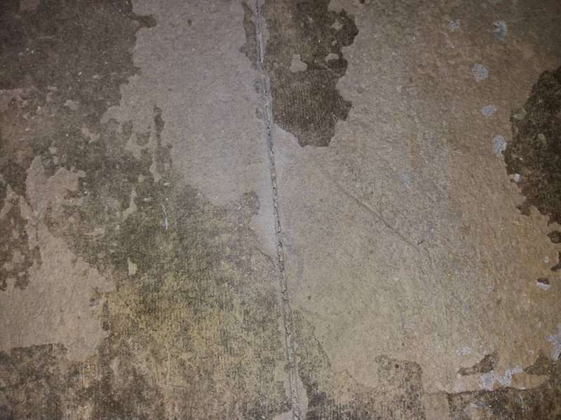 BAU.DE / BAU-Forum: 3. Bild zu Frage "Boden Holze alte R&uuml;ckst&auml;nde mgl. Asbest?" im BAU-Forum "Estrich und Bodenbel&auml;ge"